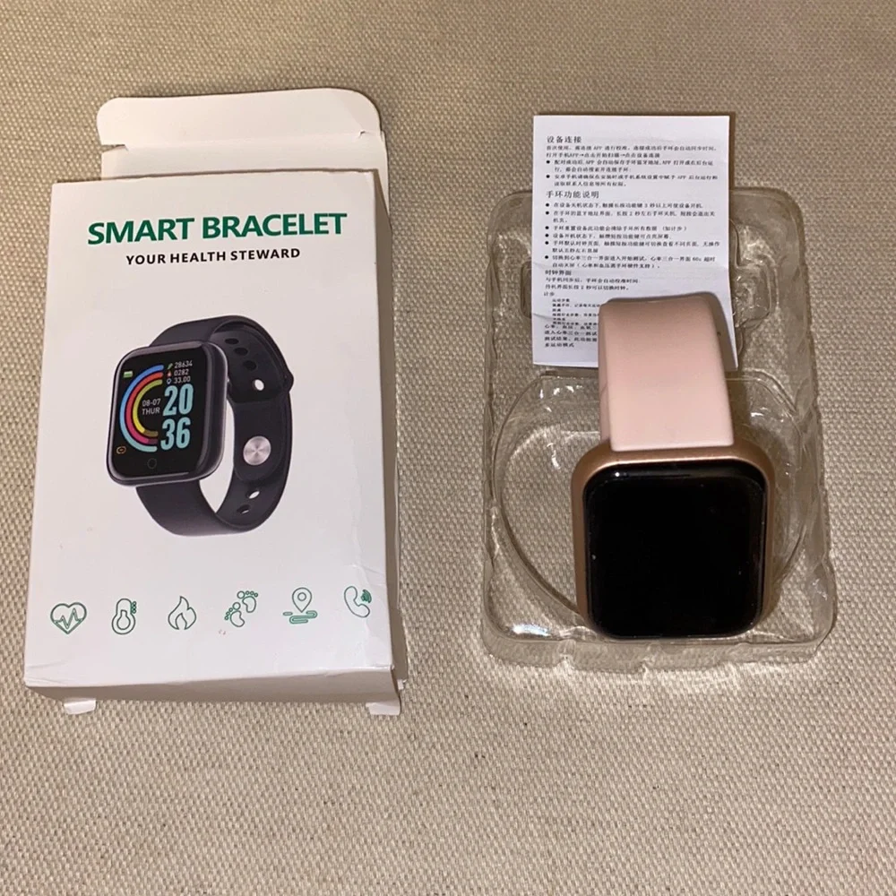 Smart and fitness bracelet in pink